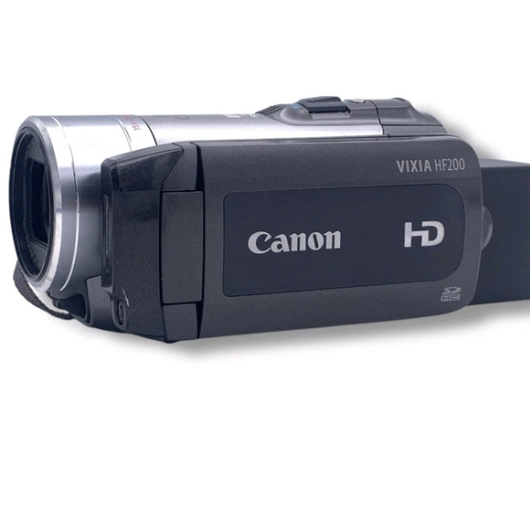 Canon VIXIA HF R200 Full HD 1080p AVCHD Camcorder Turns On NO SCREEN New Battery - Picture 2 of 16